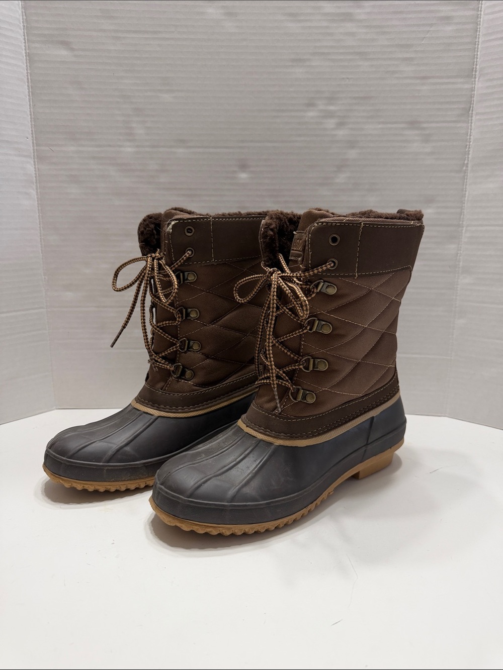 Khombu Annabel Brown Quilted Lace-Up Winter Rain Boots